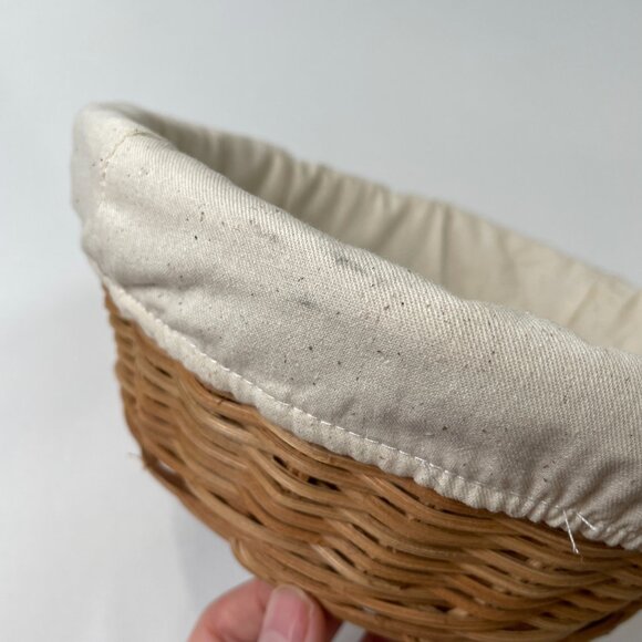 Ballerina Farm Willa Sourdough Starter & Set of 2 Proofing Wicker Cloth Baskets - Picture 13 of 16